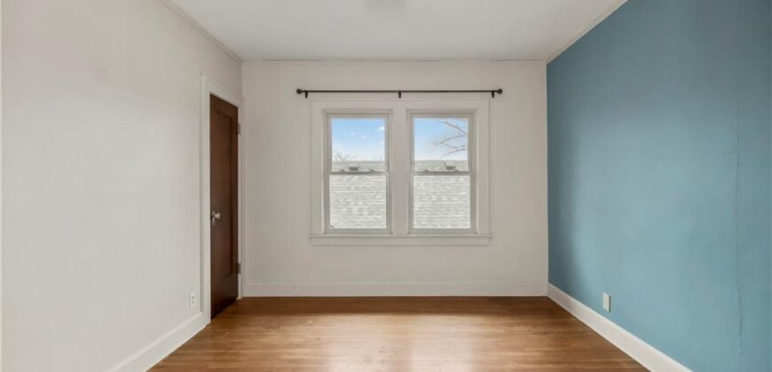 2120 Gentry Street, North Kansas City, MO 64116