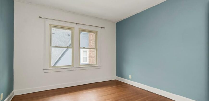 2120 Gentry Street, North Kansas City, MO 64116