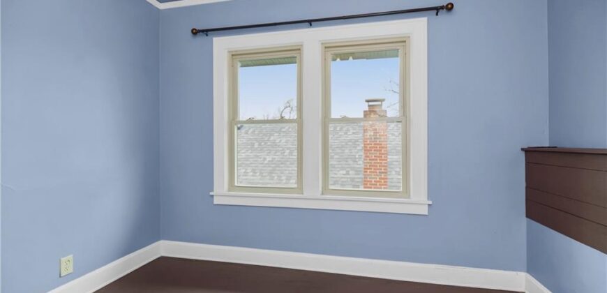 2120 Gentry Street, North Kansas City, MO 64116