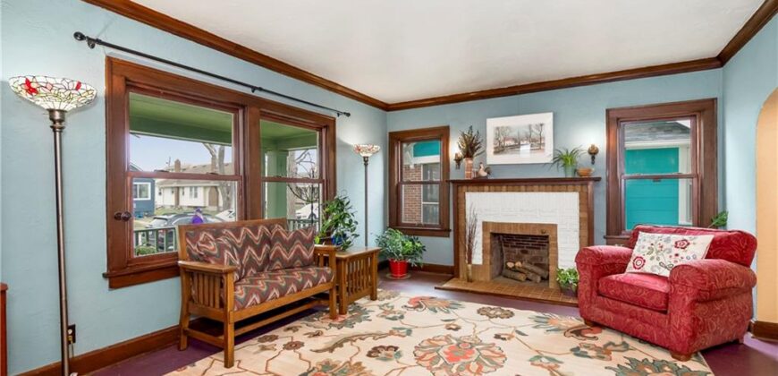 2120 Gentry Street, North Kansas City, MO 64116