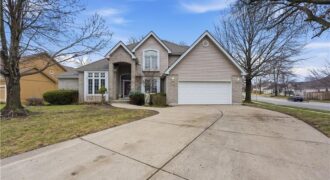 6124 N Elmwood Court, Kansas City, MO 64119