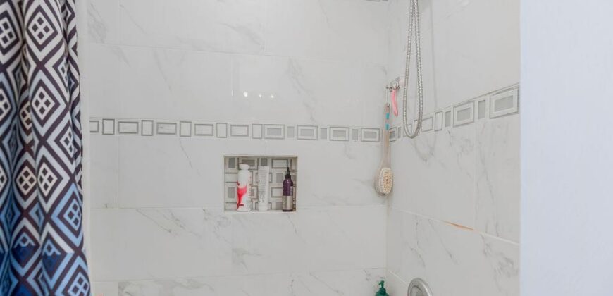 4301 NW 51st Street, Kansas City, MO 64151