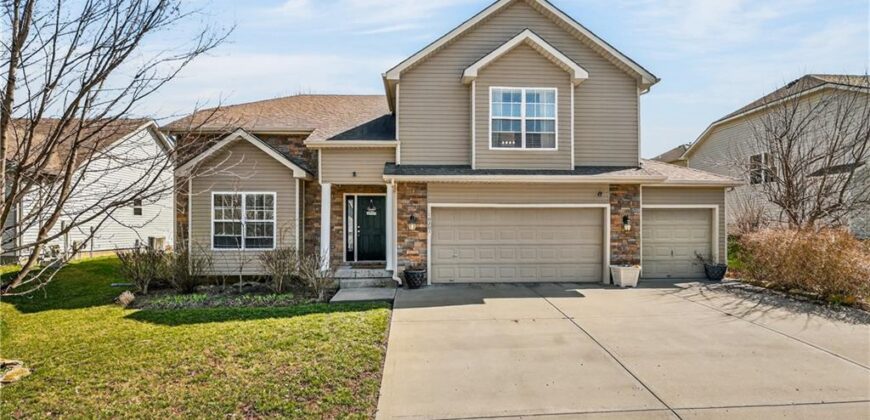 10201 N Willow Avenue, Kansas City, MO 64157
