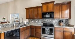 10201 N Willow Avenue, Kansas City, MO 64157