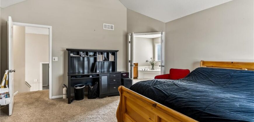 10201 N Willow Avenue, Kansas City, MO 64157