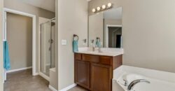10201 N Willow Avenue, Kansas City, MO 64157