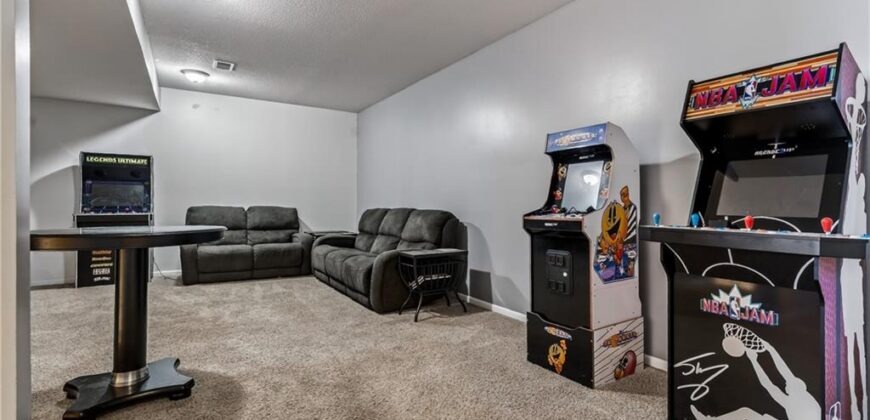 10201 N Willow Avenue, Kansas City, MO 64157