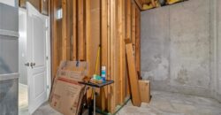 10201 N Willow Avenue, Kansas City, MO 64157