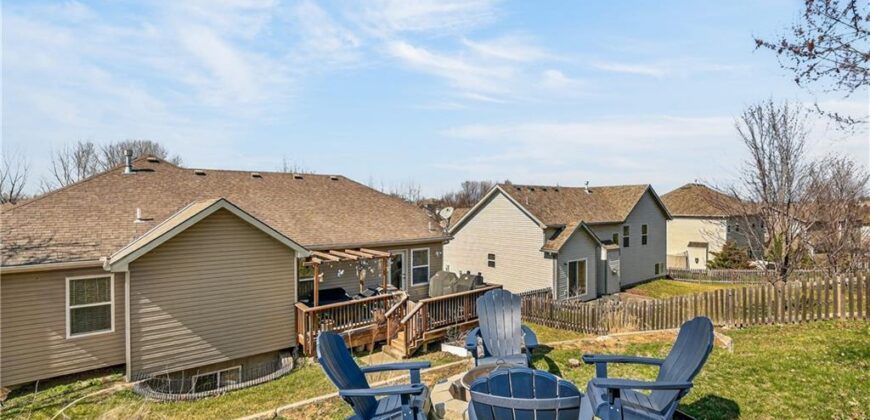10201 N Willow Avenue, Kansas City, MO 64157