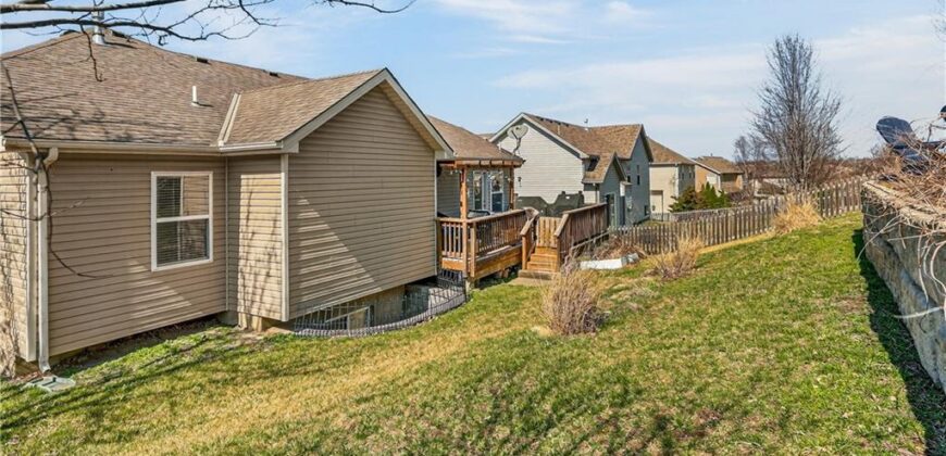 10201 N Willow Avenue, Kansas City, MO 64157