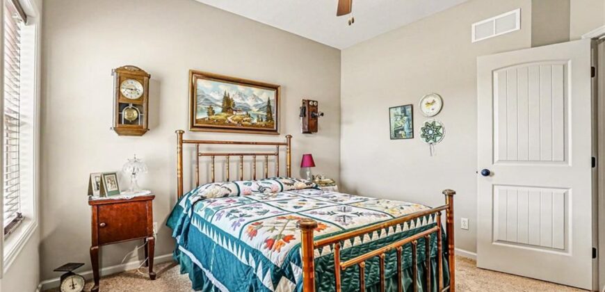 18401 SSR-W Highway, Smithville, MO 64089