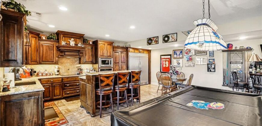 18401 SSR-W Highway, Smithville, MO 64089