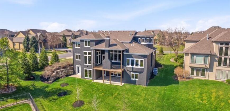 10231 N Kansas Avenue, Kansas City, MO 64155