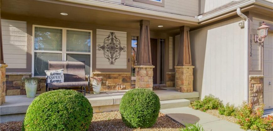 10312 N Tullis Drive, Kansas City, MO 64157