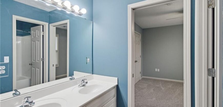 3812 NE 94th Terrace, Kansas City, MO 64156