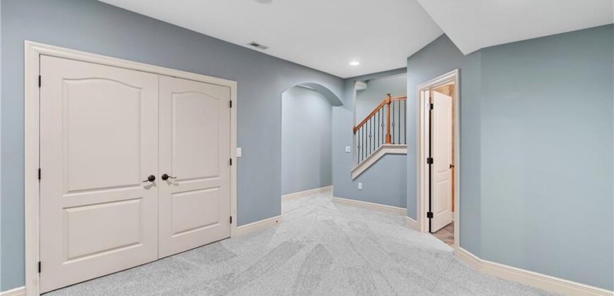 3812 NE 94th Terrace, Kansas City, MO 64156