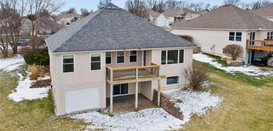 202 Prairie Rose Circle, Smithville, MO 64089