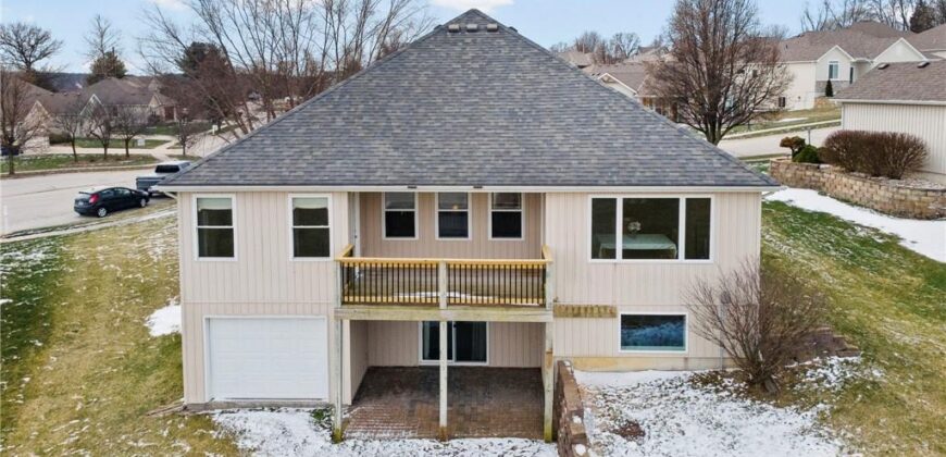 202 Prairie Rose Circle, Smithville, MO 64089