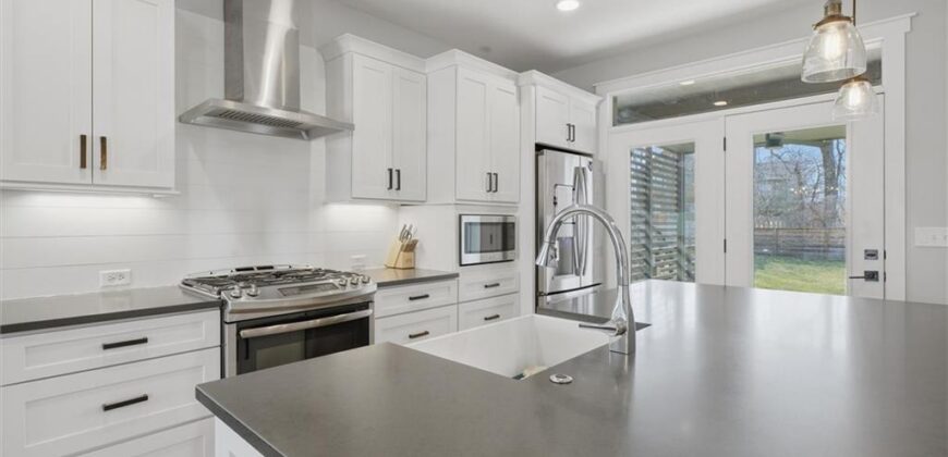 503 NE 100th Street, Kansas City, MO 64155