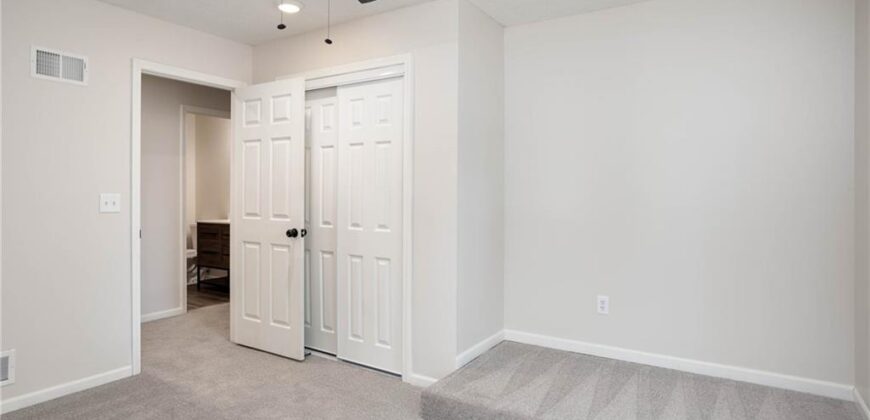 9627 N Wayne Avenue, Kansas City, MO 64155