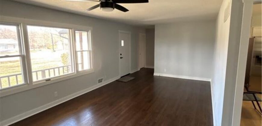 5317 Waukomis Drive, Kansas City, MO 64151