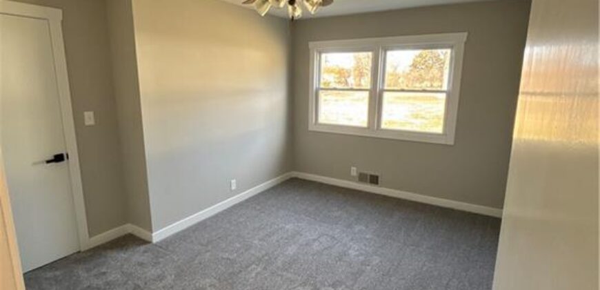 5317 Waukomis Drive, Kansas City, MO 64151
