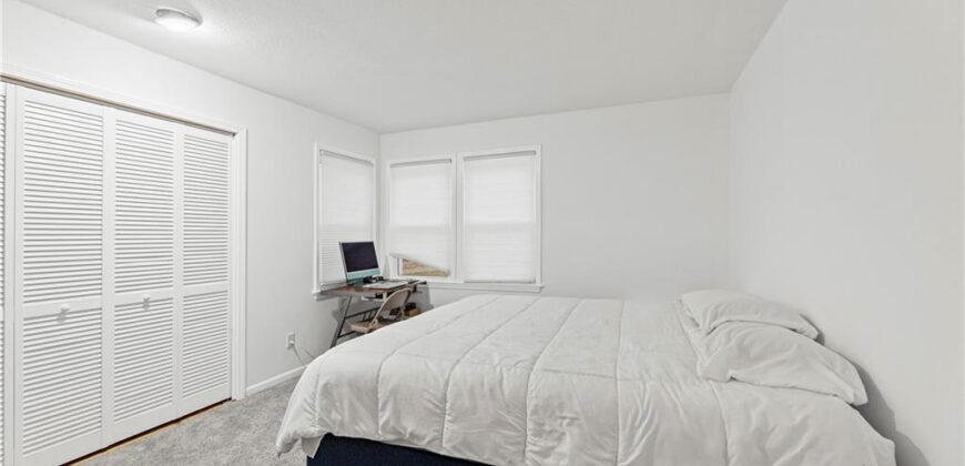 304 Lancelot Drive, Liberty, MO 64068
