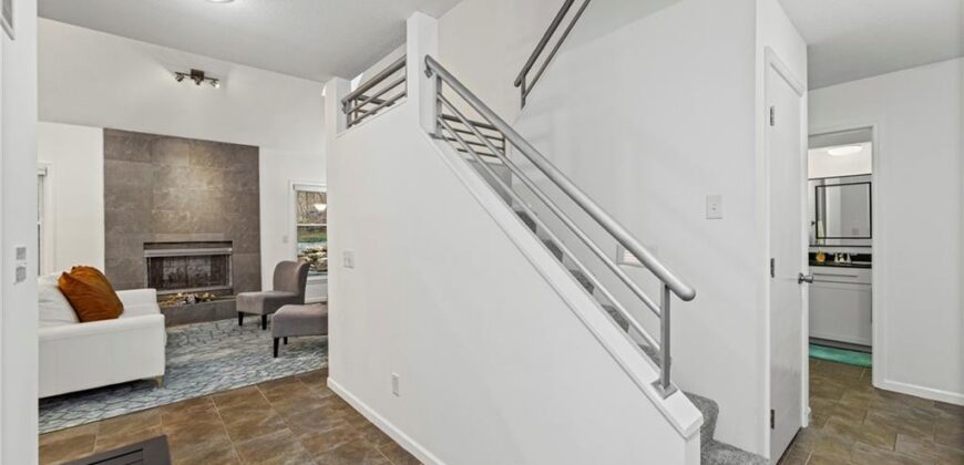 304 Lancelot Drive, Liberty, MO 64068