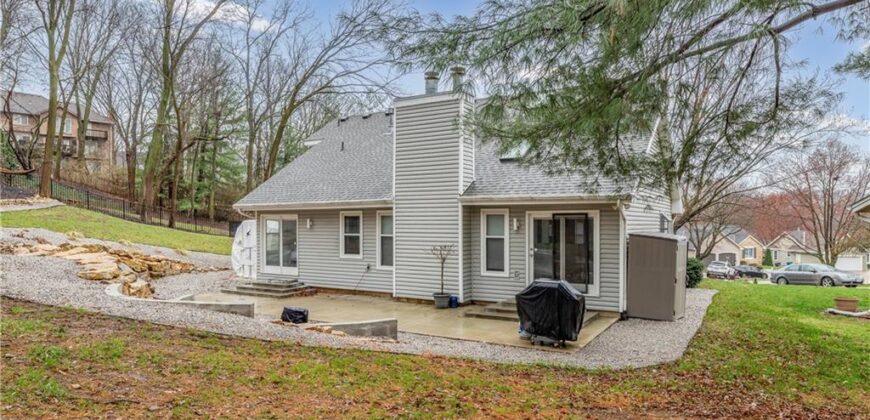 304 Lancelot Drive, Liberty, MO 64068