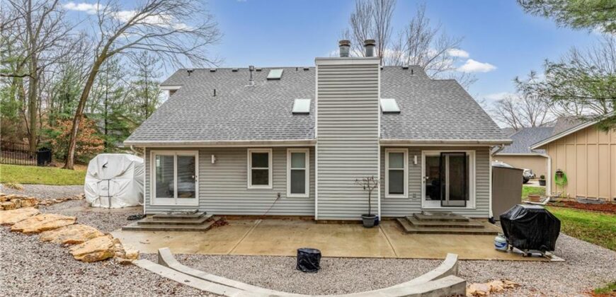 304 Lancelot Drive, Liberty, MO 64068