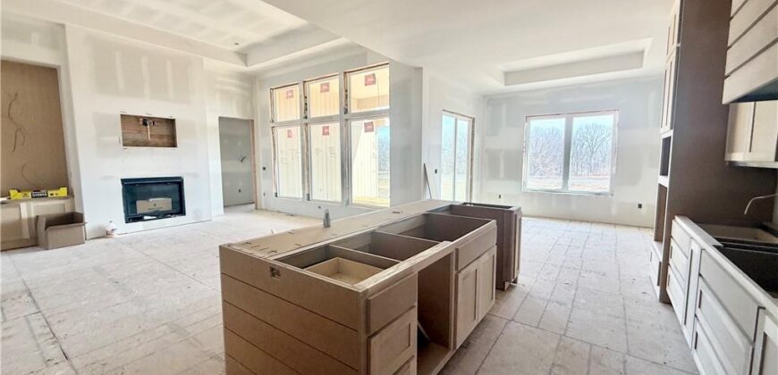 7645 N Booth Avenue, Kansas City, MO 64158