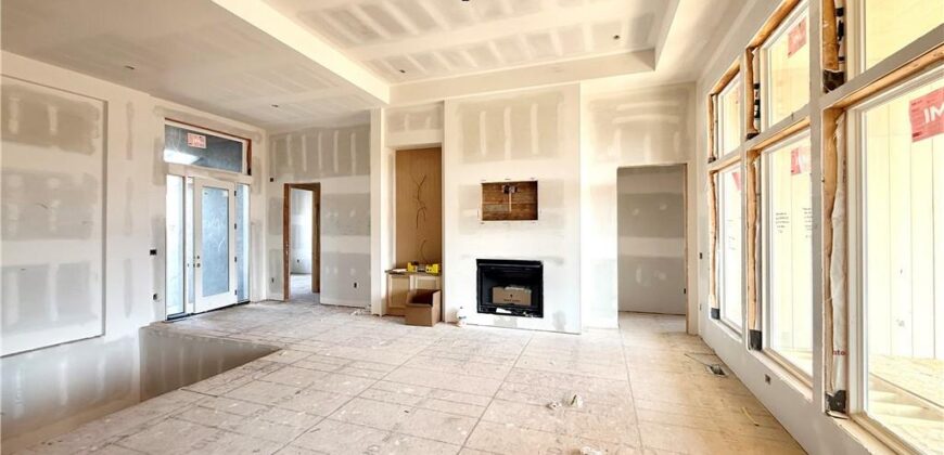 7645 N Booth Avenue, Kansas City, MO 64158