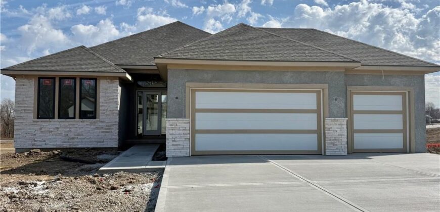 7645 N Booth Avenue, Kansas City, MO 64158