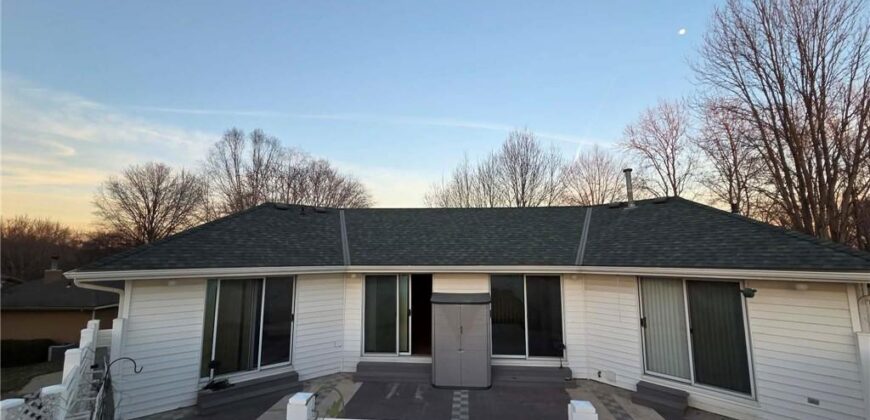 2428 Little Blue Court, Liberty, MO 64068