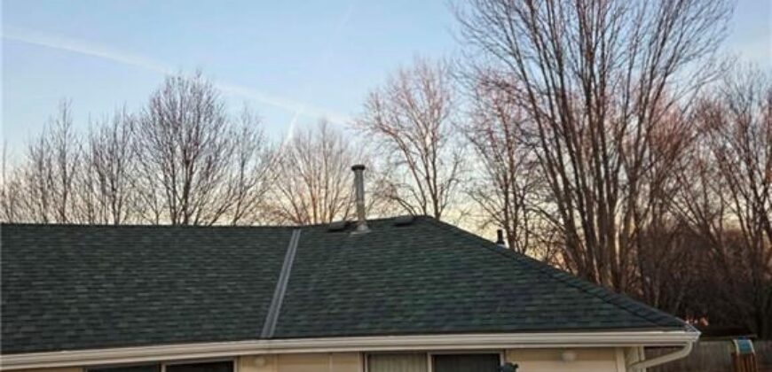2428 Little Blue Court, Liberty, MO 64068