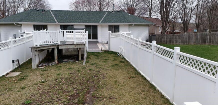 2428 Little Blue Court, Liberty, MO 64068