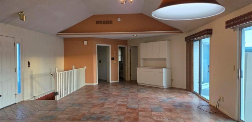 2428 Little Blue Court, Liberty, MO 64068
