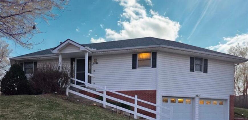 2428 Little Blue Court, Liberty, MO 64068