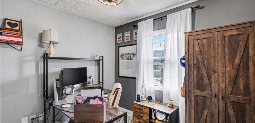 440 N Grover Street, Liberty, MO 64068