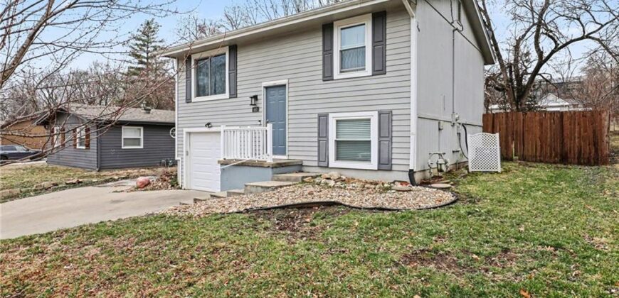 440 N Grover Street, Liberty, MO 64068