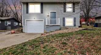 440 N Grover Street, Liberty, MO 64068
