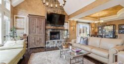 7060 N National Drive, Parkville, MO 64152