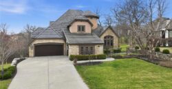 7060 N National Drive, Parkville, MO 64152