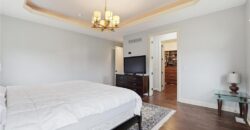 7060 N National Drive, Parkville, MO 64152