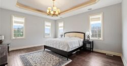 7060 N National Drive, Parkville, MO 64152