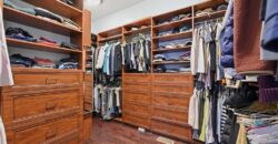 7060 N National Drive, Parkville, MO 64152