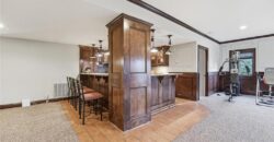 7060 N National Drive, Parkville, MO 64152