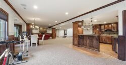 7060 N National Drive, Parkville, MO 64152