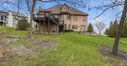7060 N National Drive, Parkville, MO 64152