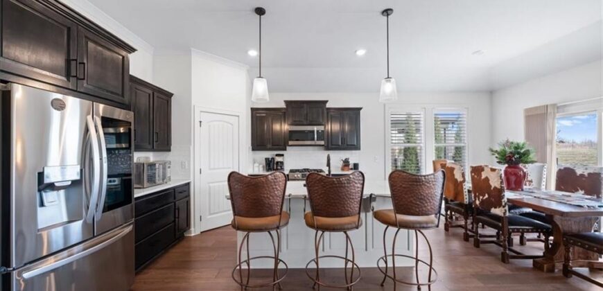 10715 N Fisk Avenue, Kansas City, MO 64154